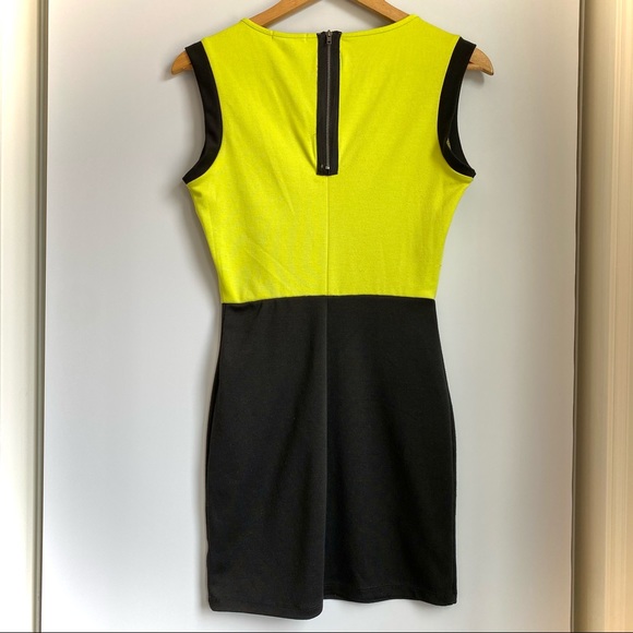 BeBop Dress Size Small - Picture 3 of 5